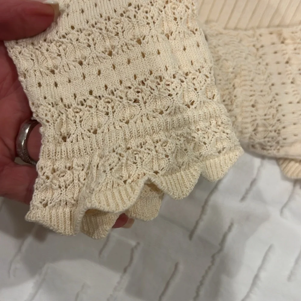 Zara knit top with detail on top size M